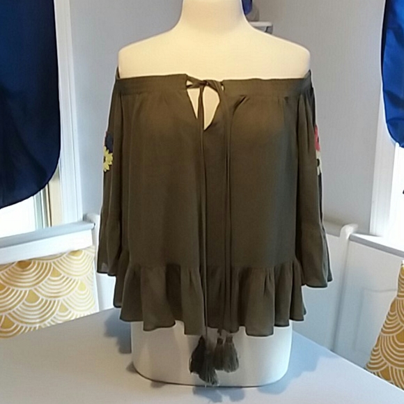 Miss Me peasant tassle boho floral  top - Picture 3 of 9